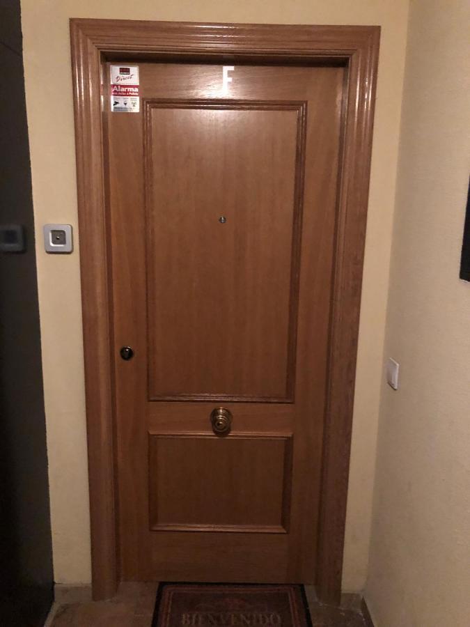 Apartamento El Eden Playa De Gandia Eksteriør billede