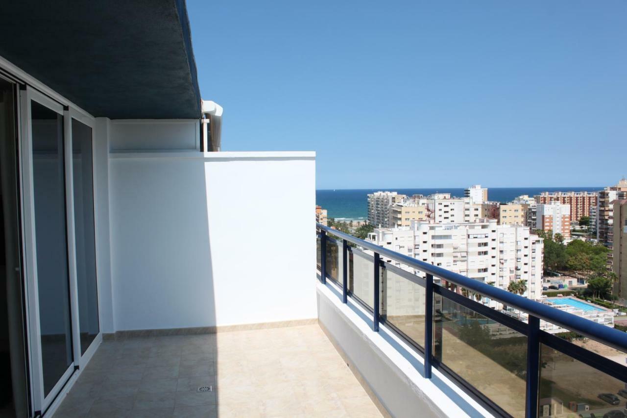 Apartamento El Eden Playa De Gandia Eksteriør billede